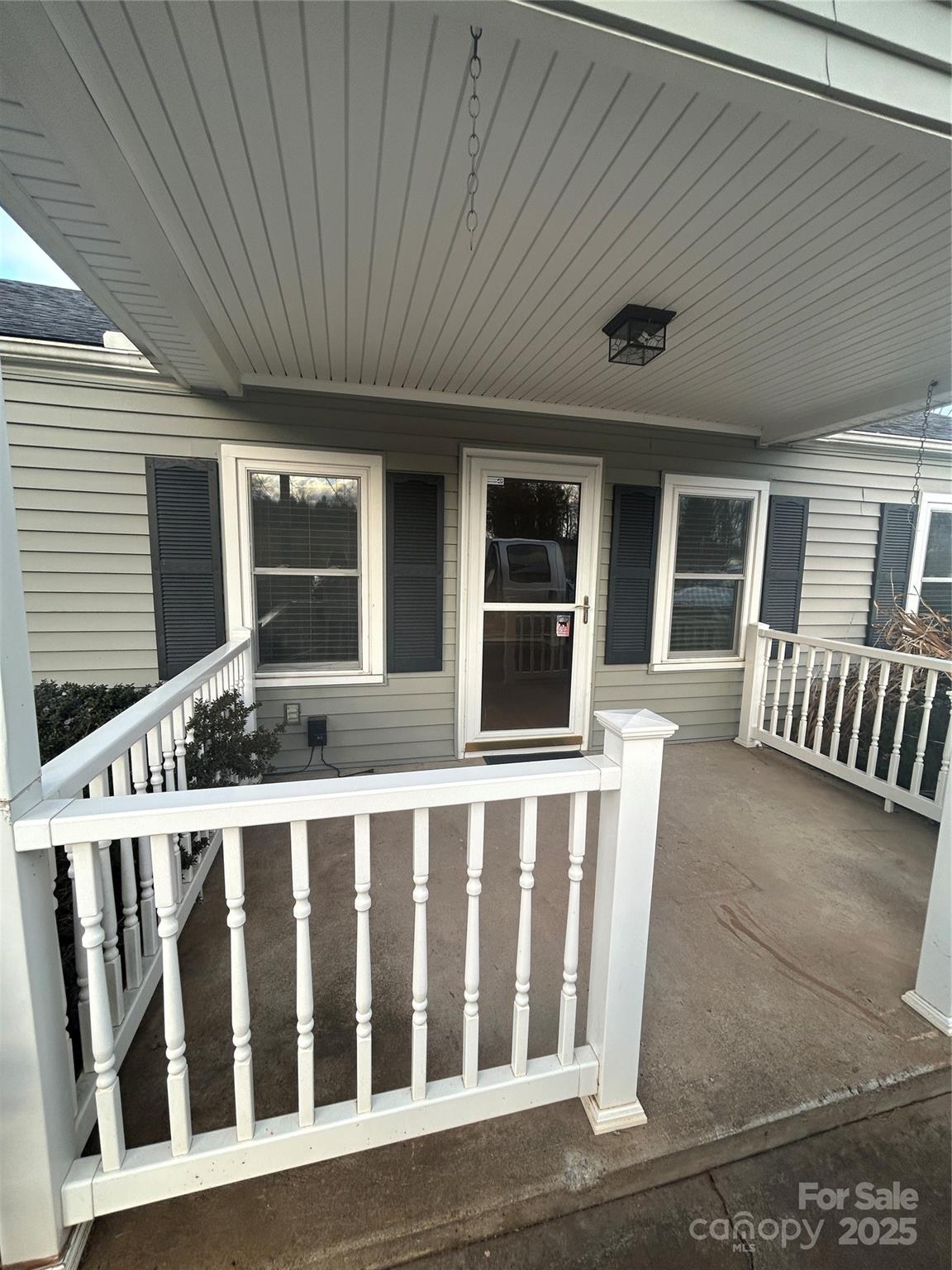 105 Common Wealth Court Rutherfordton, NC 28139 - Photo 3 of 30 Gallery Image 3