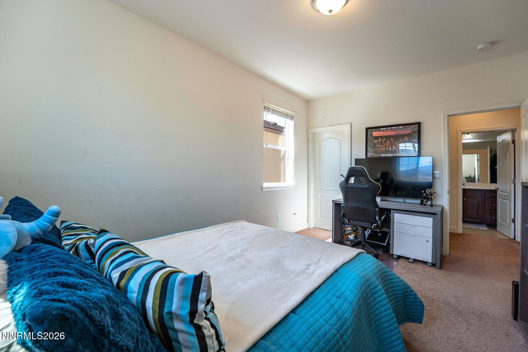 9713 Pachuca Drive Reno, NV 89521 - Photo 35 of 47 036_049_9713_pachuca-39_228_414