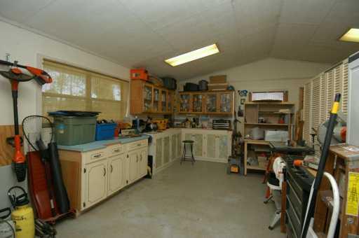 2044 Southwest Pitts Terrace Stuart, FL 34997 - Photo 5 of 8 Gallery Image 5