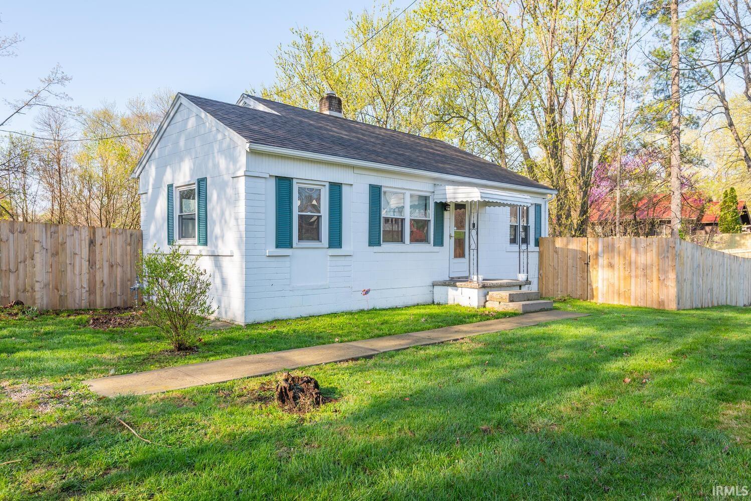 425 West Cedar Bluff Road Bloomington, IN 47403 - Photo 1 of 29