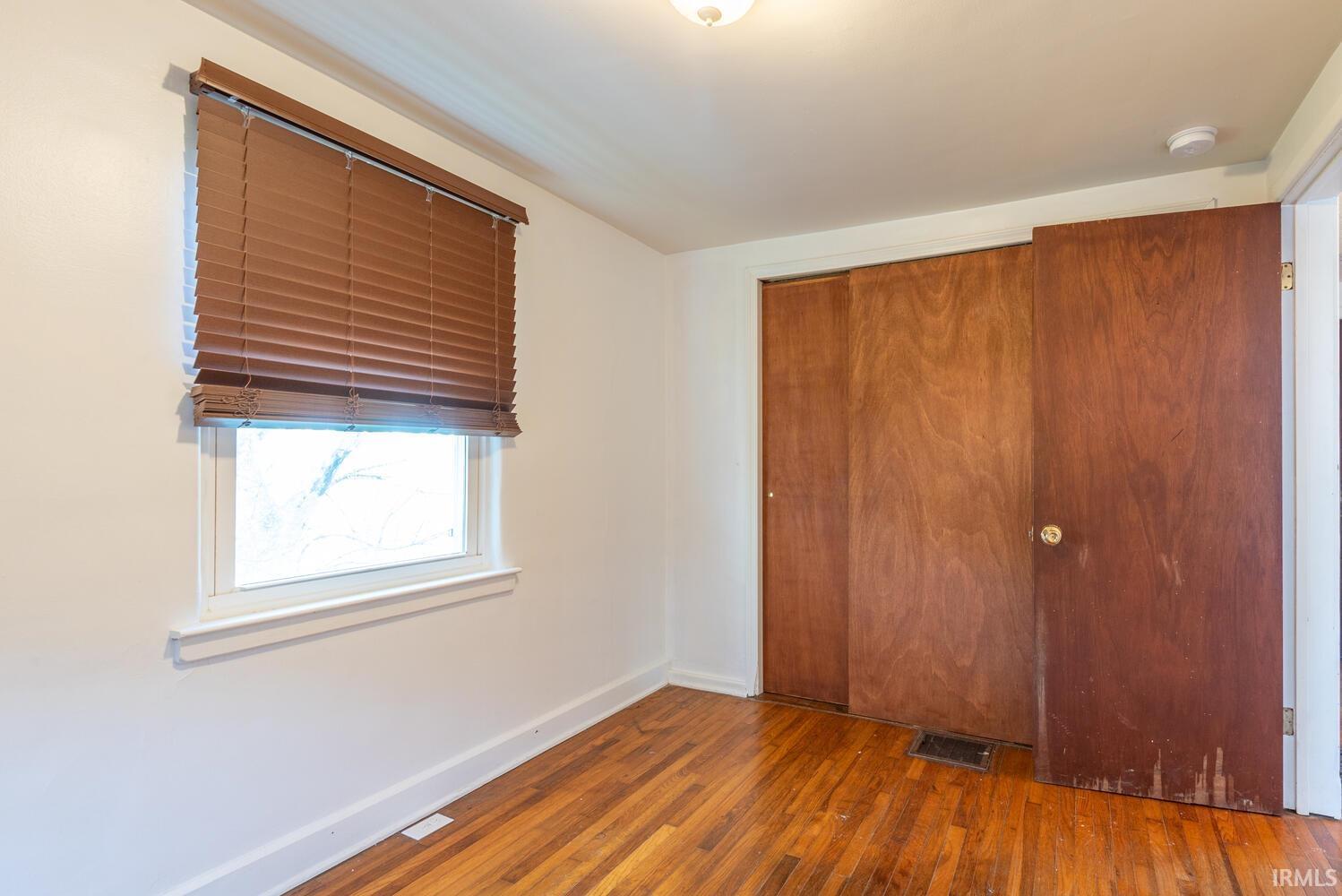 425 West Cedar Bluff Road Bloomington, IN 47403 - Photo 11 of 29