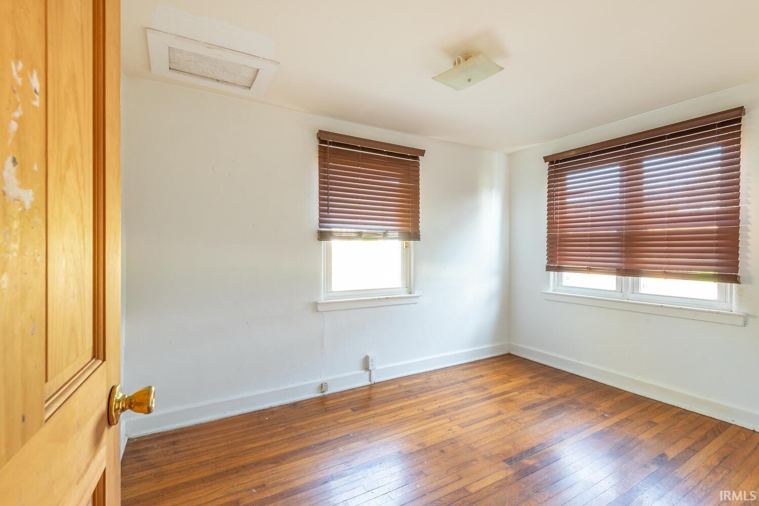 425 West Cedar Bluff Road Bloomington, IN 47403 - Photo 13 of 29