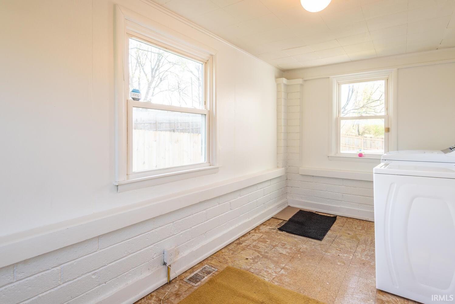 425 West Cedar Bluff Road Bloomington, IN 47403 - Photo 17 of 29