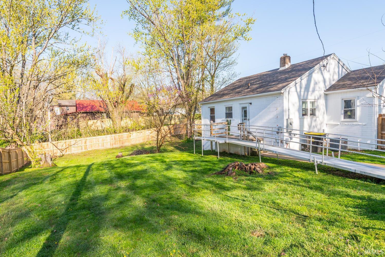 425 West Cedar Bluff Road Bloomington, IN 47403 - Photo 26 of 29