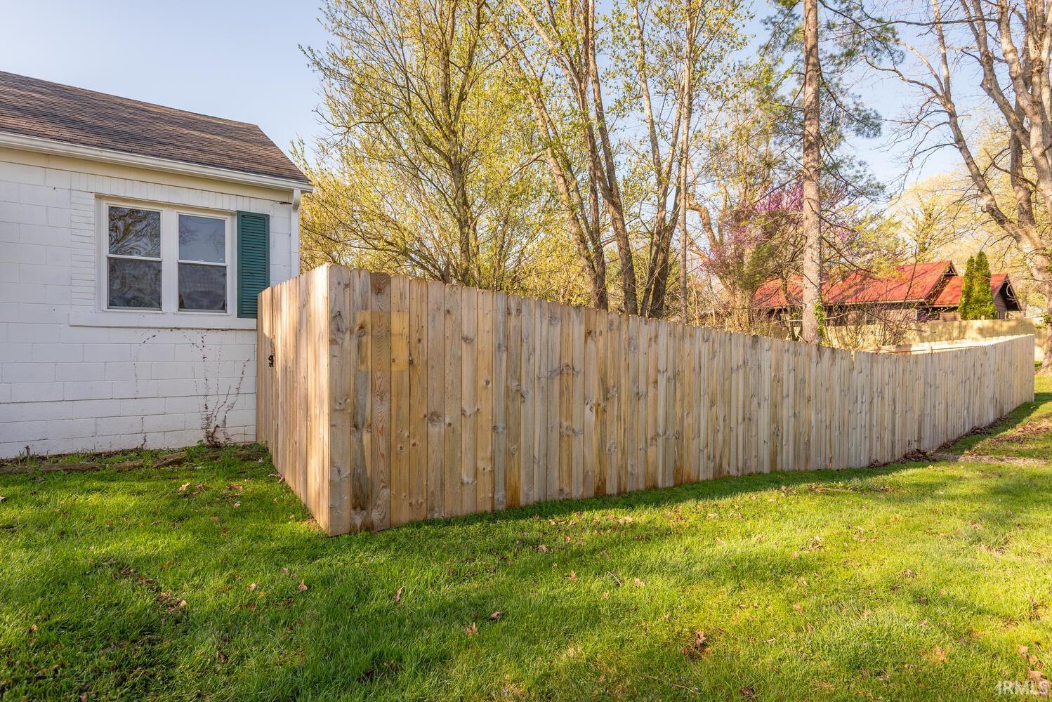 425 West Cedar Bluff Road Bloomington, IN 47403 - Photo 4 of 29