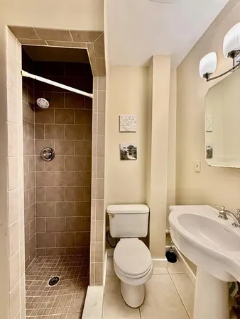 $2,400 | 301 North Washington Avenue, Clearwater, FL 33755