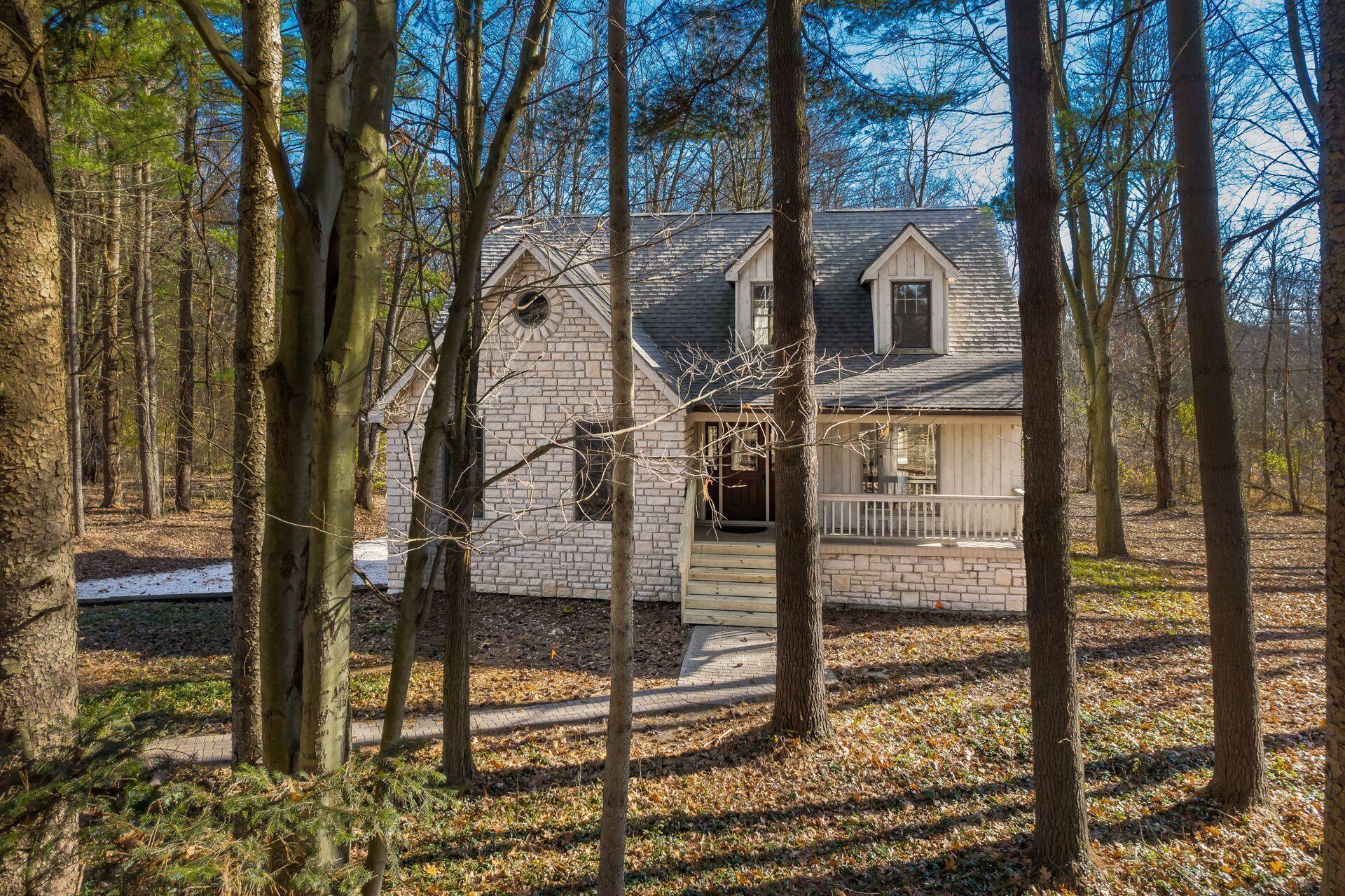 Serene wooded lot!