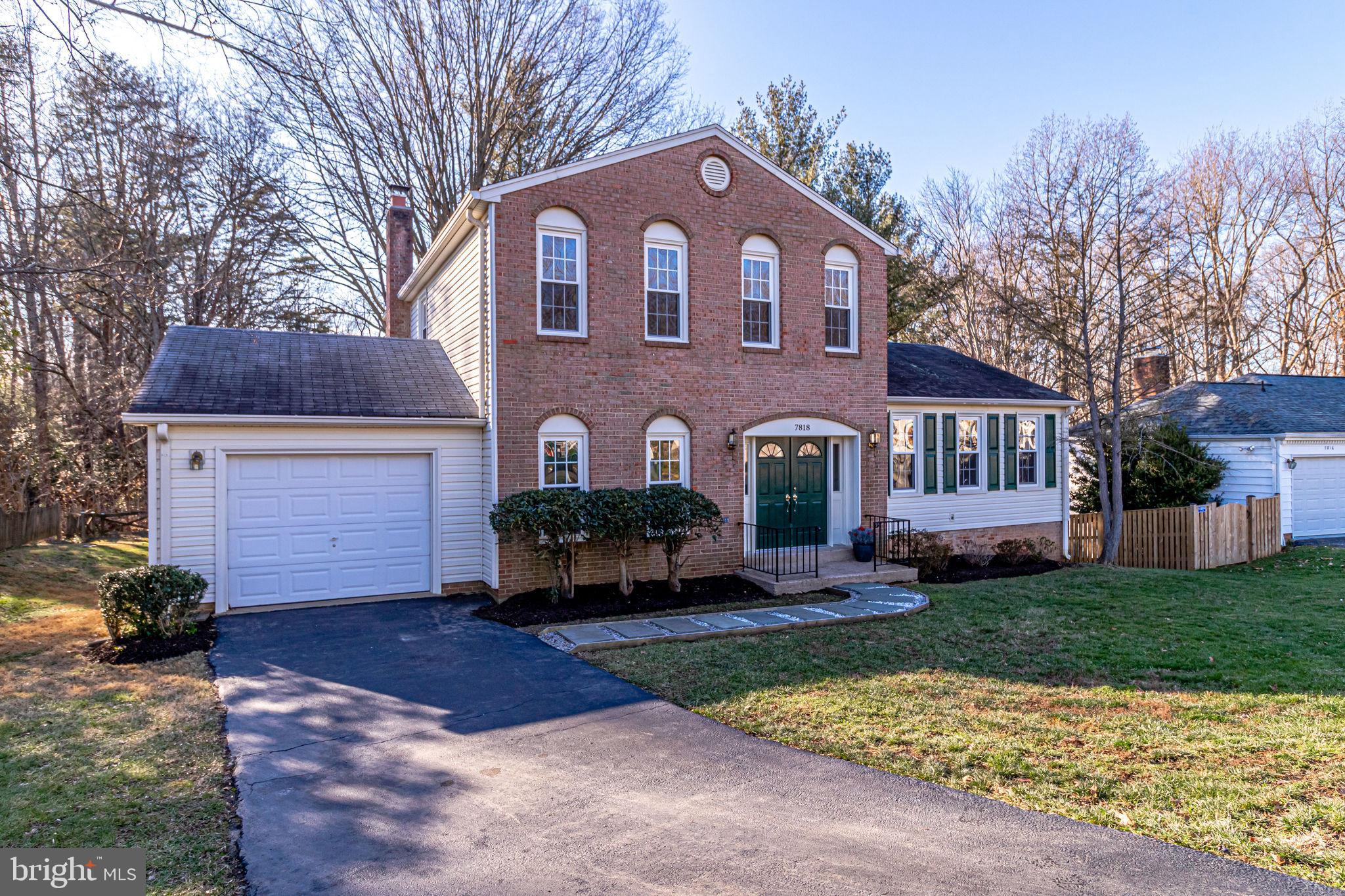 7818 Cliffside Court Springfield, VA 22153 - Photo 2 of 53 Brick and vinyl siding