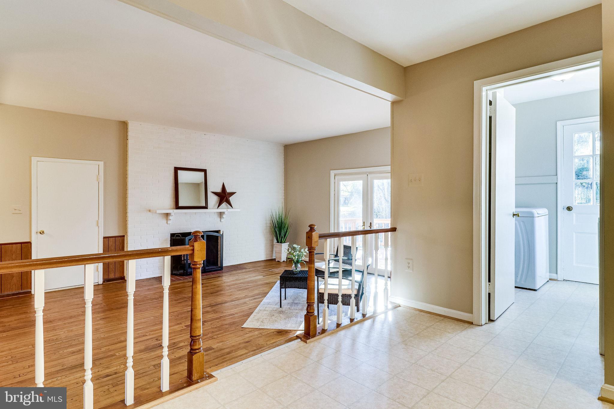 7818 Cliffside Court Springfield, VA 22153 - Photo 16 of 53 Kitchen overlooks family room