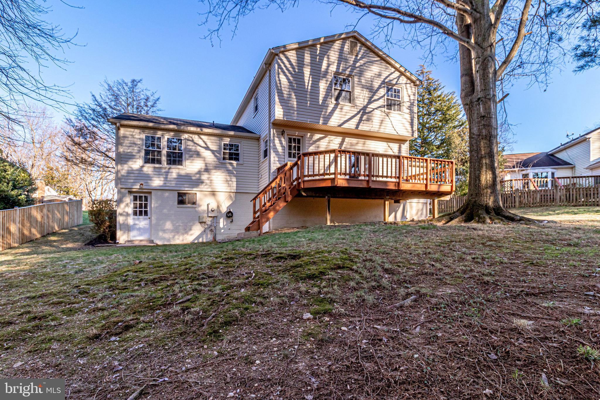 7818 Cliffside Court Springfield, VA 22153 - Photo 50 of 53 Rear of house