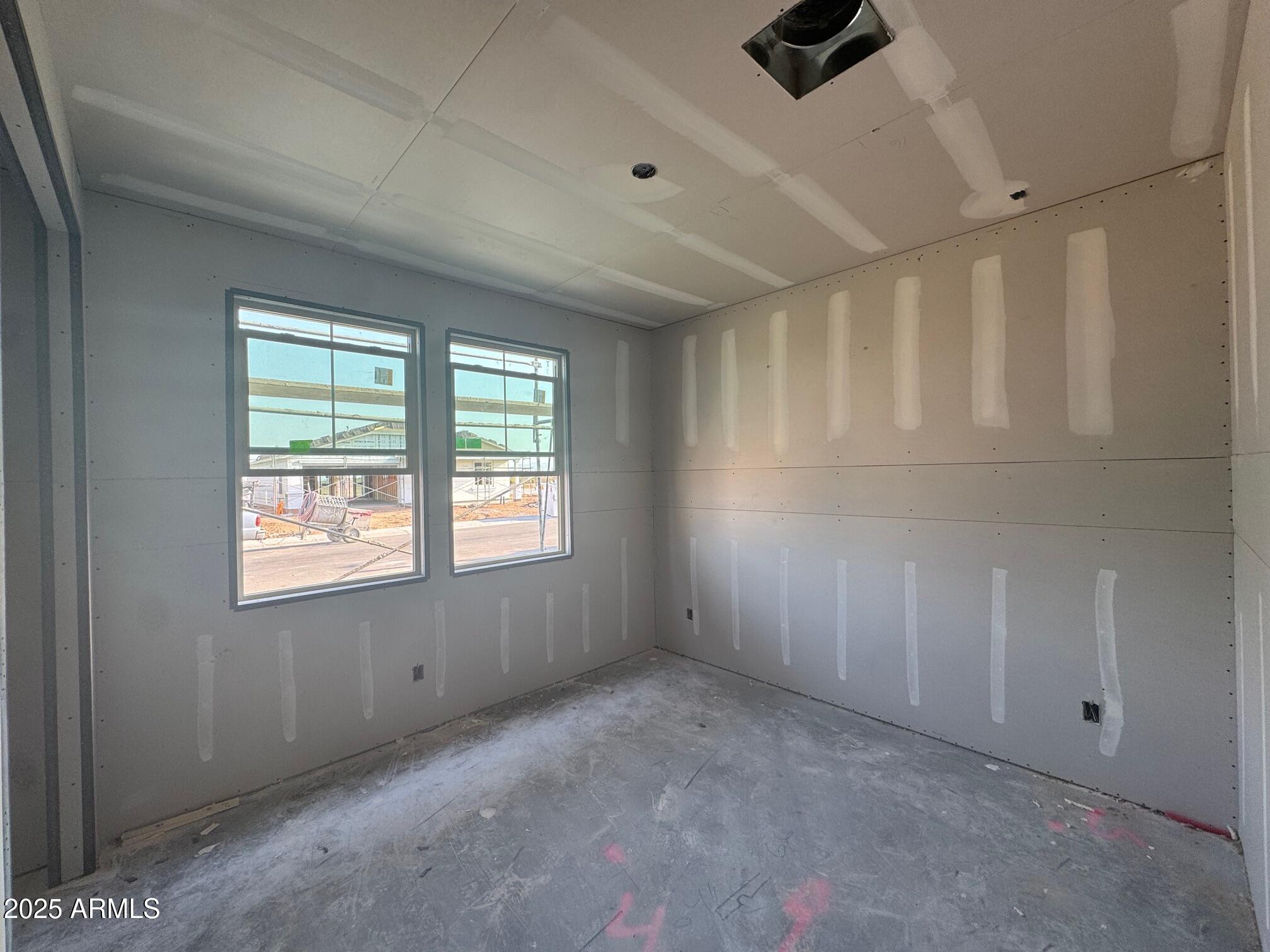 16190 West Bajada Road Surprise, AZ 85387 - Photo 4 of 13 003 bed 4