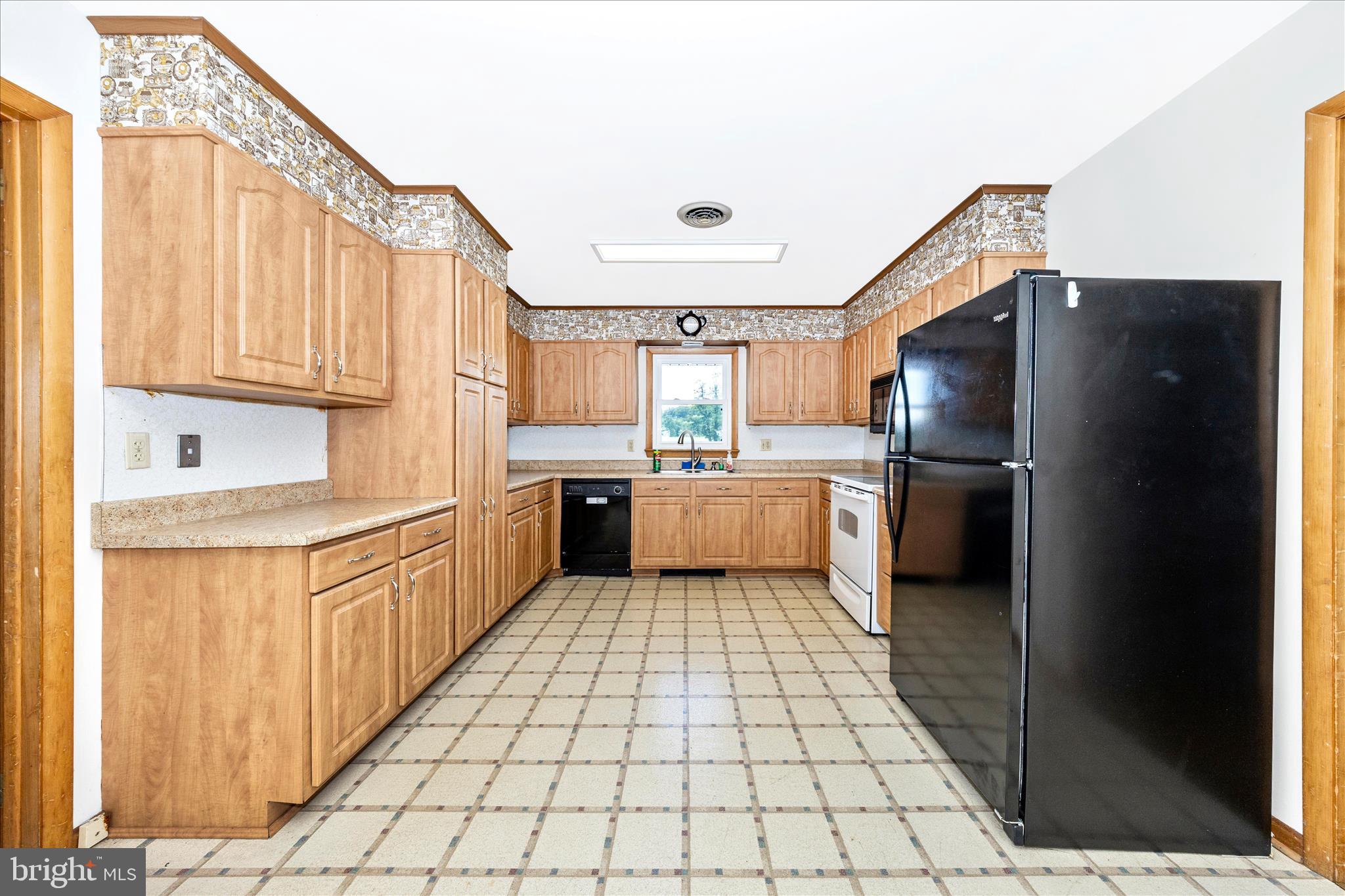 4739 Elmer Derr Road Frederick, MD 21703 - Photo 57 of 97 4739-A Kitchen