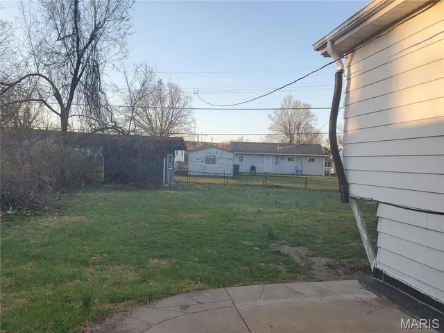 $64,000 | 20 Leonard Drive, Cahokia, IL 62206