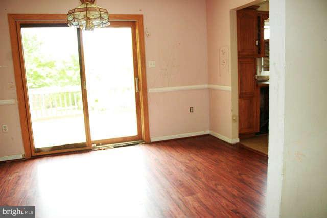 306 Raven Road Stephens City, VA 22655 - Photo 6 of 14 Dining Room