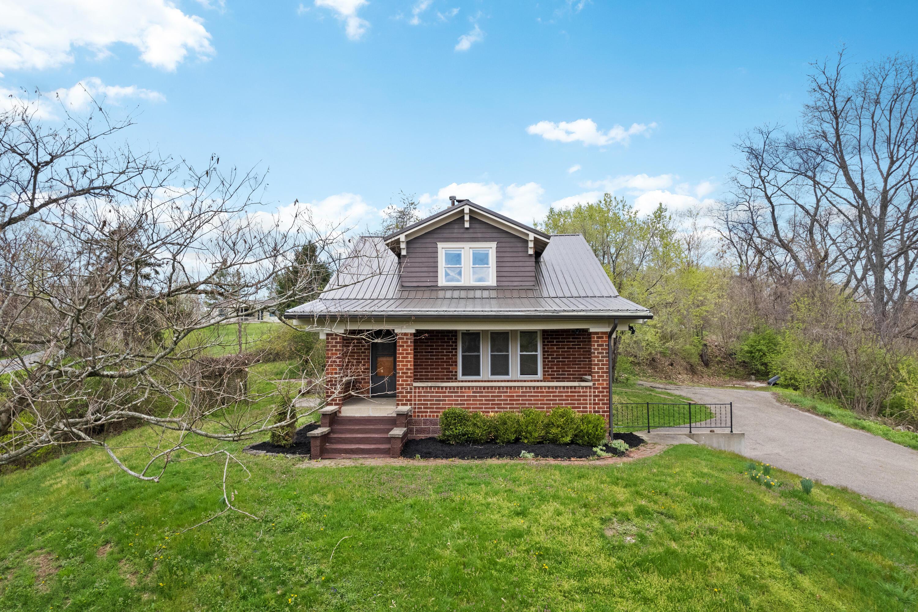 135 Pomeroy Road Athens, OH 45701 - Photo 3 of 42 Front Exterior