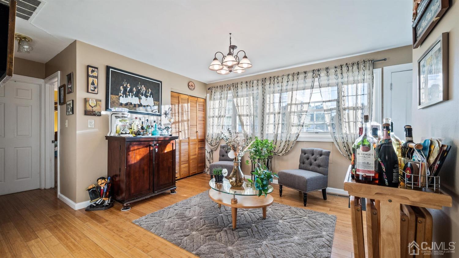 153 Kendall Road Kendall Park, NJ 08824 - Photo 13 of 32 Gallery Image 13