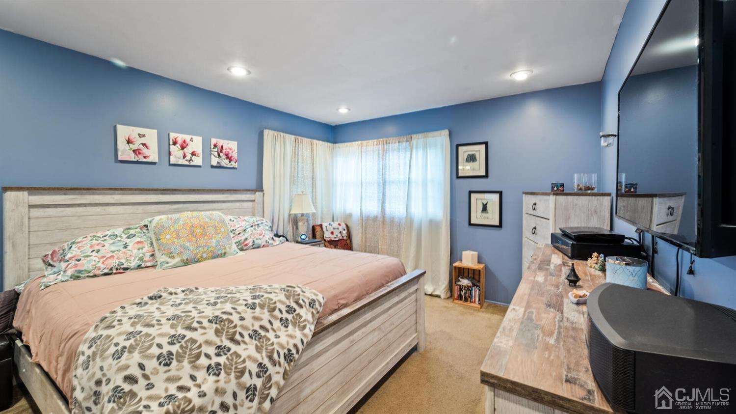 153 Kendall Road Kendall Park, NJ 08824 - Photo 25 of 32 Gallery Image 25