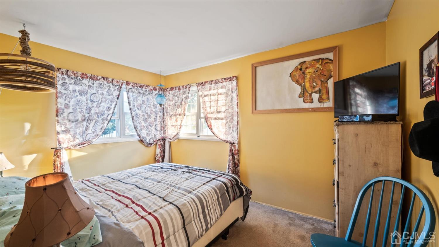 153 Kendall Road Kendall Park, NJ 08824 - Photo 27 of 32 Gallery Image 27