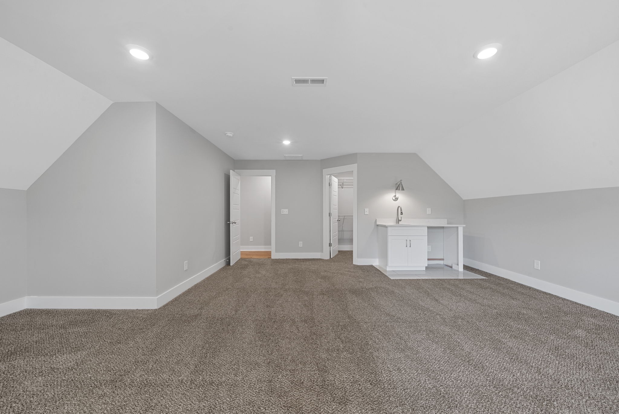 1808 Gholson Road Clarksville, TN 37043 - Photo 8 of 36