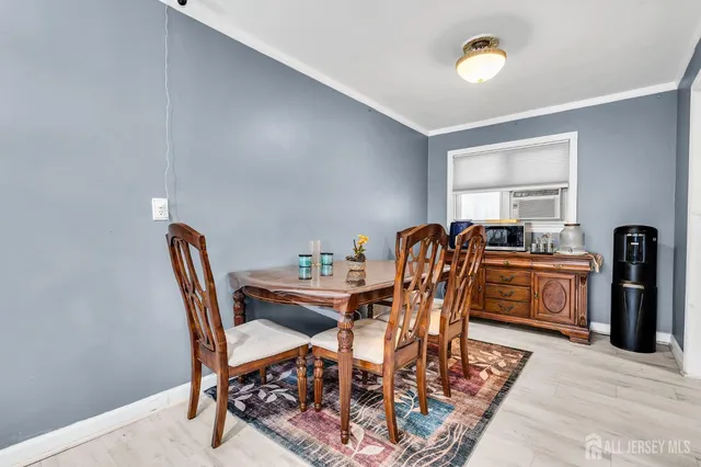 $599,000 | 89 West Warren Street, Iselin, NJ 08830