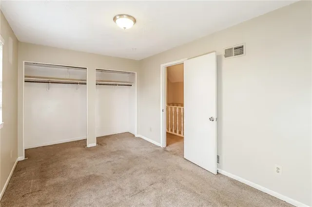 $2,210 | 6708 North Fisk Avenue, Kansas City, MO 64151