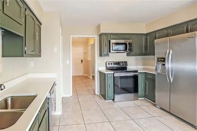 $2,210 | 6708 North Fisk Avenue, Kansas City, MO 64151