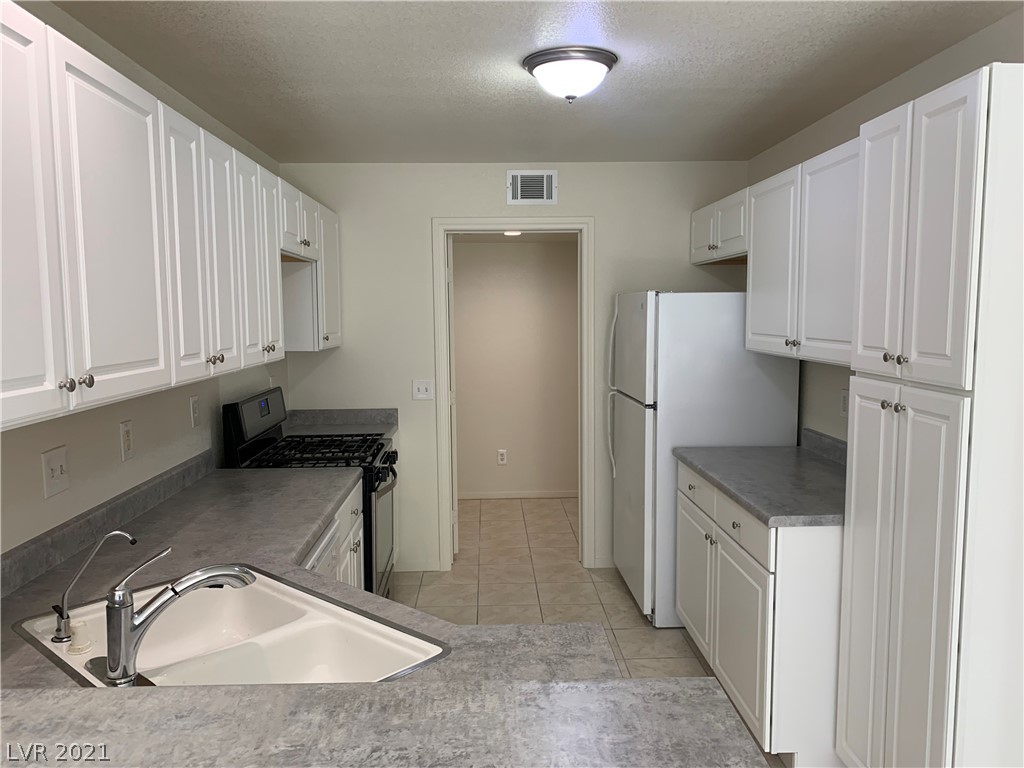 507 Rafkin Place Henderson, NV 89052 - Photo 2 of 10 Gallery Image 2