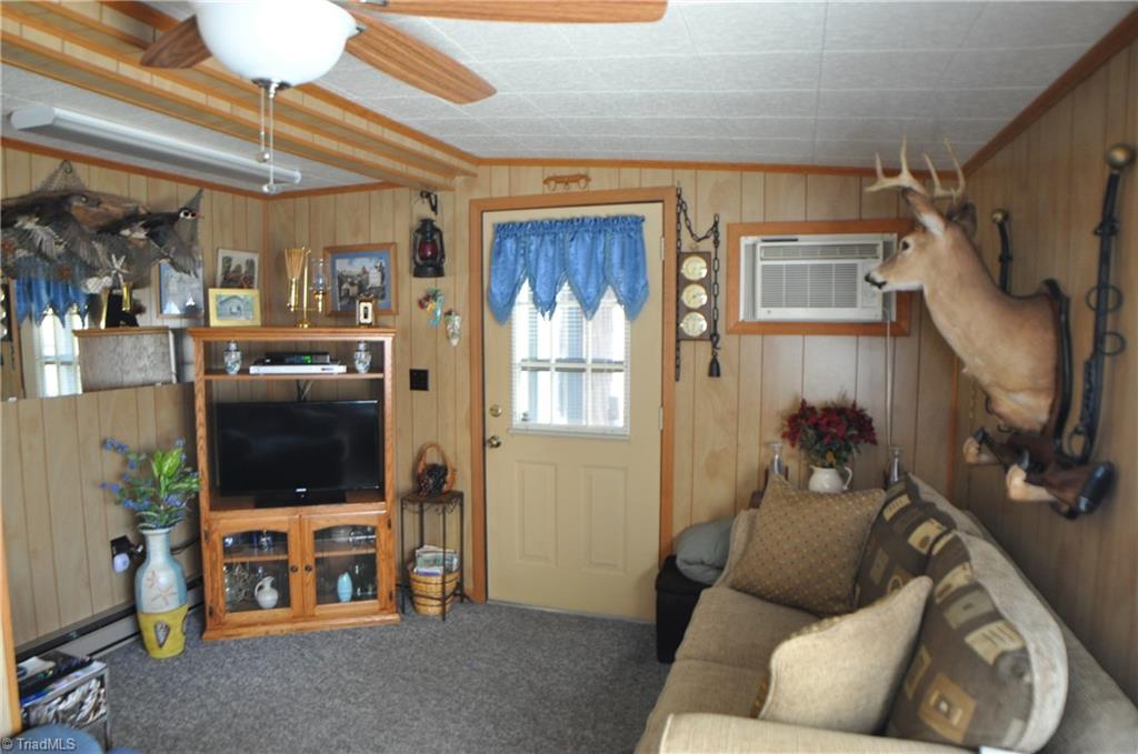 137 Phillips Gap Road Purlear, NC 28665 - Photo 4 of 14