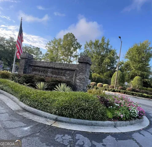 a view of a garden with flowers