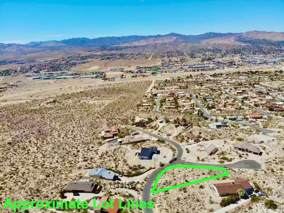 213 Mandarin Road Yucca Valley, CA 92284 - Photo 11 of 21 Screen Shot 2021-06-08 at 11.12.32 AM