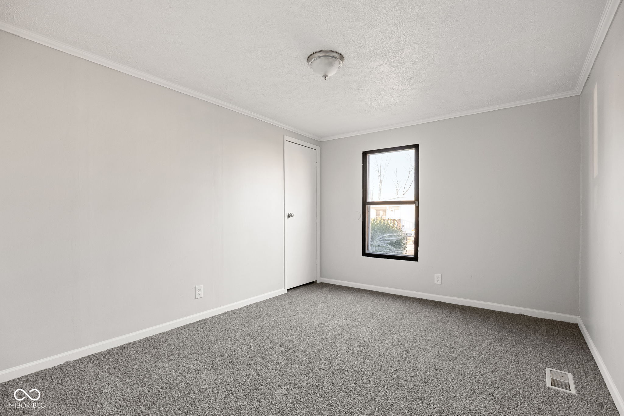 6329 Dardeb Road Indianapolis, IN 46241 - Photo 24 of 33