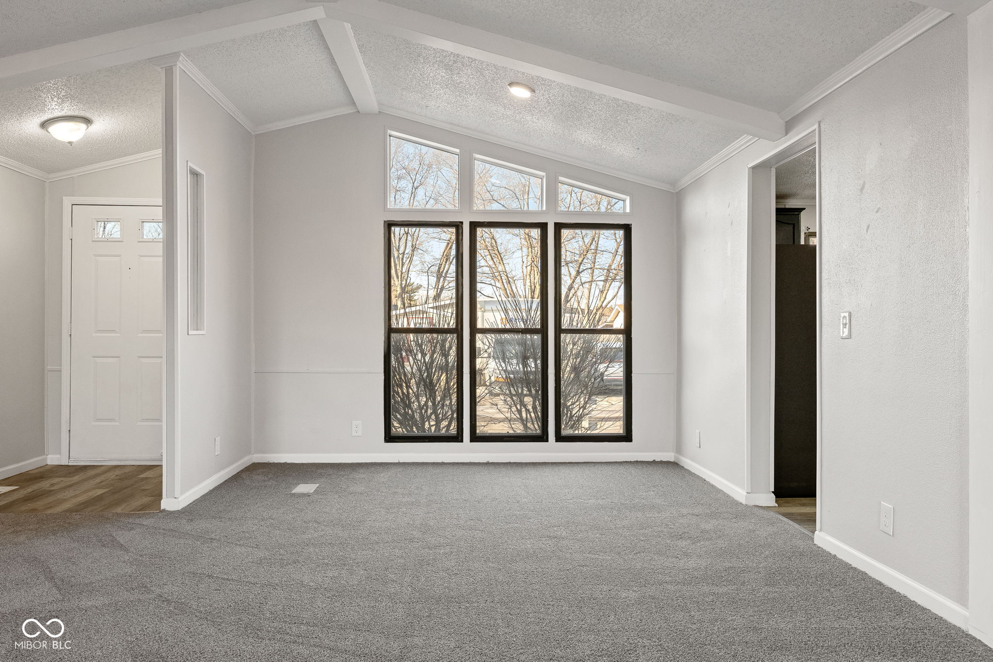 6329 Dardeb Road Indianapolis, IN 46241 - Photo 9 of 33