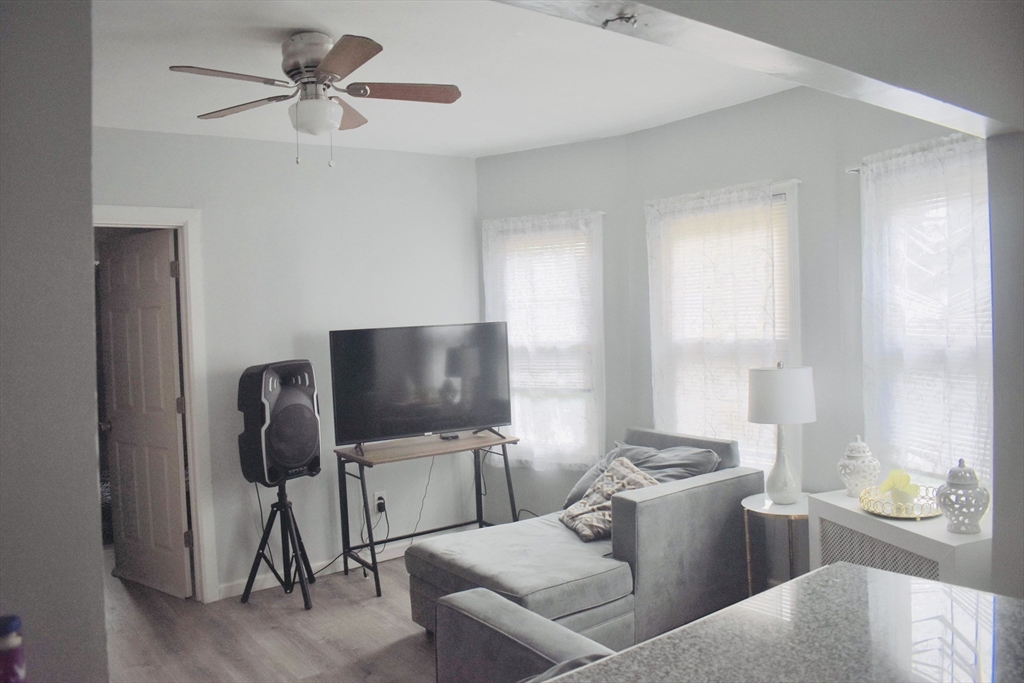 50-52 Balis Street Springfield, MA 01109 - Photo 26 of 42