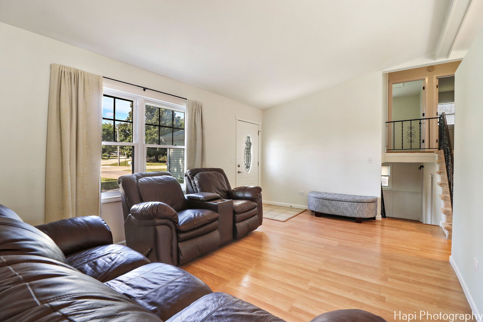 1716 Fairfield Road Lindenhurst, IL 60046 - Photo 3 of 21 Gallery Image 3