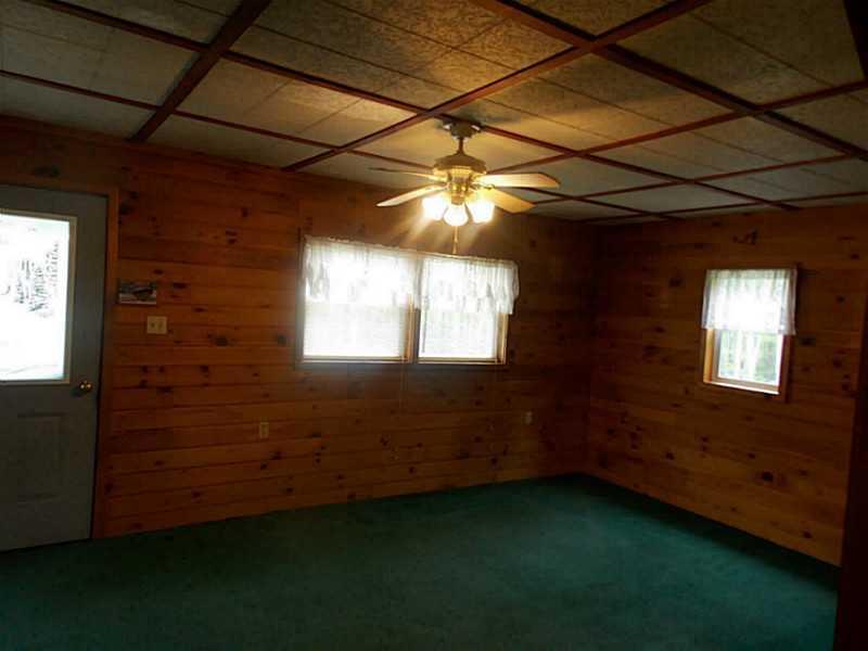 93 Ross Hill Road St. Albans, ME 04971 - Photo 23 of 35 Living Room.