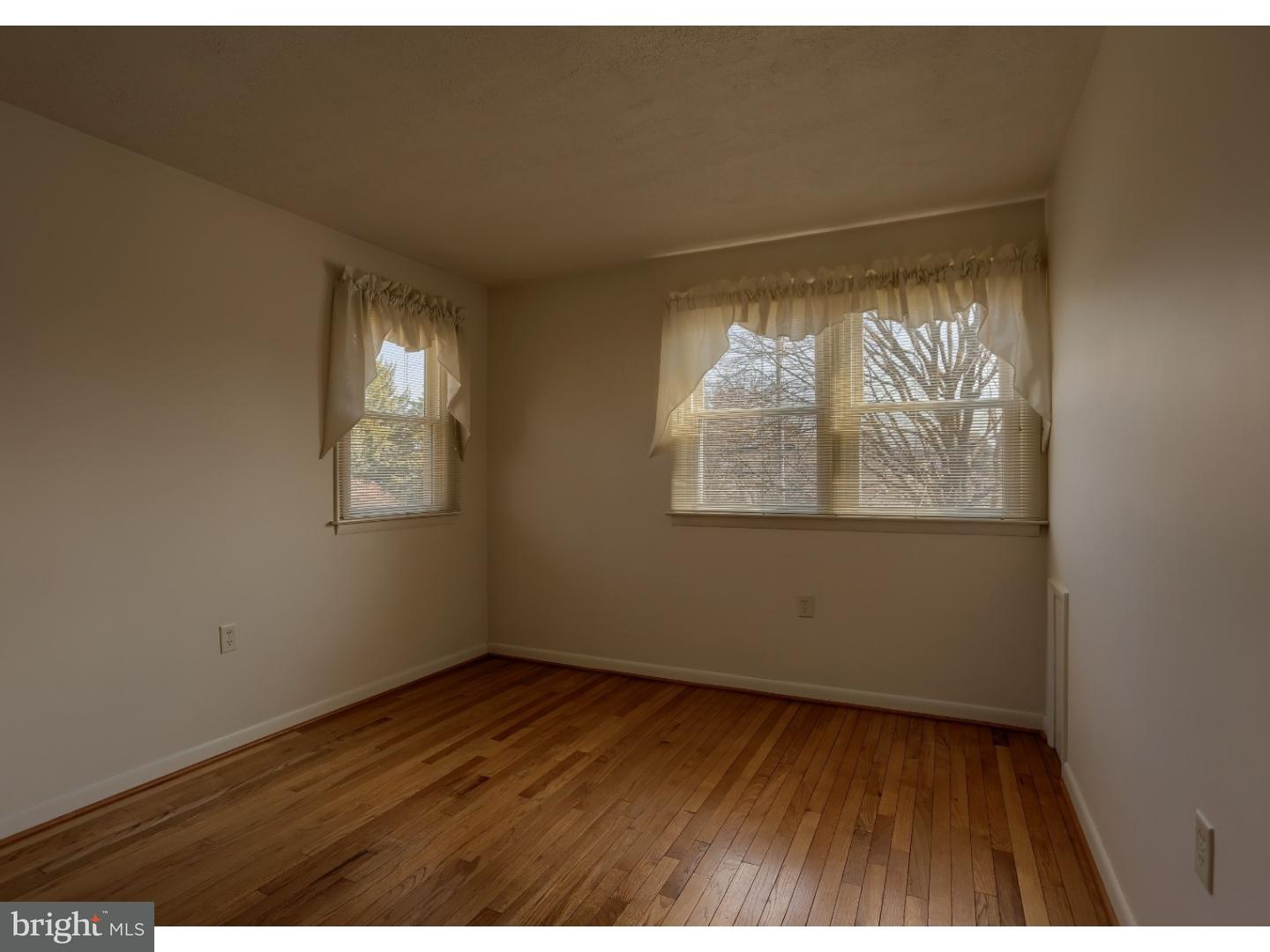 3335 Stoudts Ferry Bridge Road Reading, PA 19605 - Photo 10 of 20 Bedroom 3