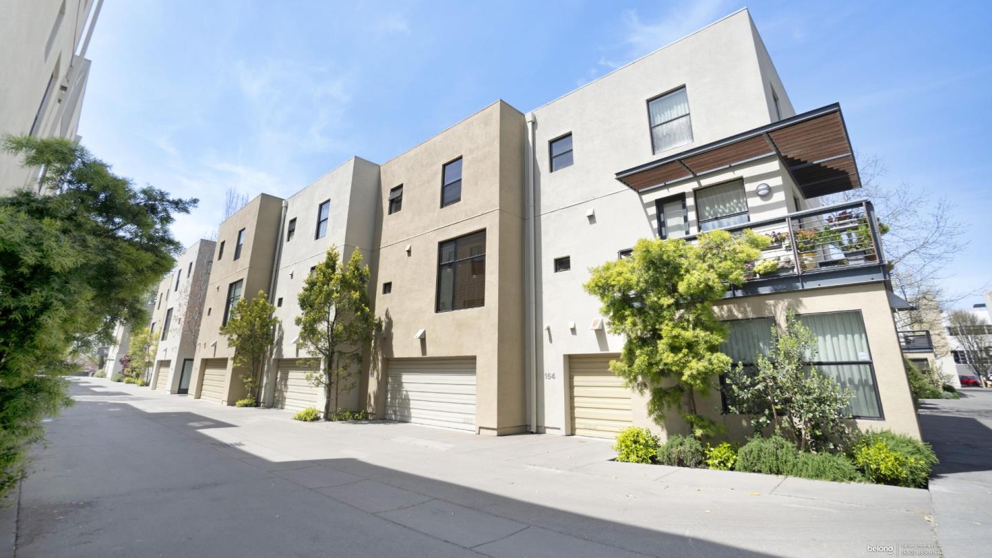153 City Limits Circle Emeryville, CA 94608 - Photo 1 of 41 a view of a building with a street
