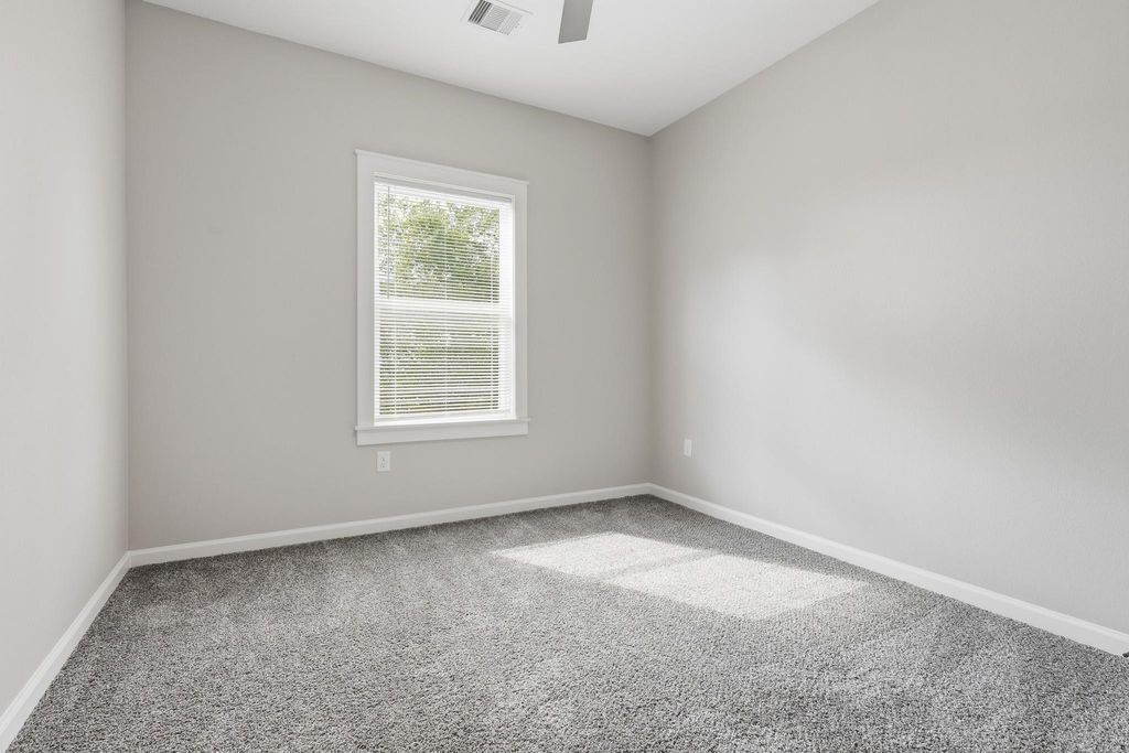 4723 Mallow Street, Unit B Houston, TX 77033 - Photo 22 of 27