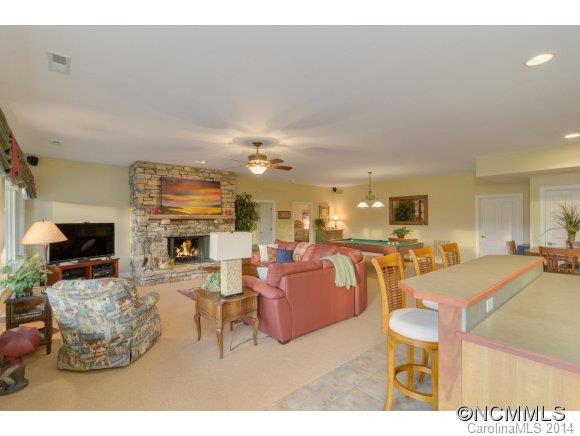 70 Gibbs Road Leicester, NC 28748 - Photo 17 of 24 Gallery Image 17