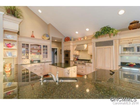 70 Gibbs Road Leicester, NC 28748 - Photo 10 of 24 Gallery Image 10