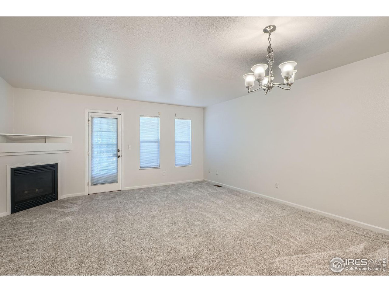 5091 Garrison Street, Unit 5 Wheat Ridge, CO 80033 - Photo 4 of 34 Spacious living room