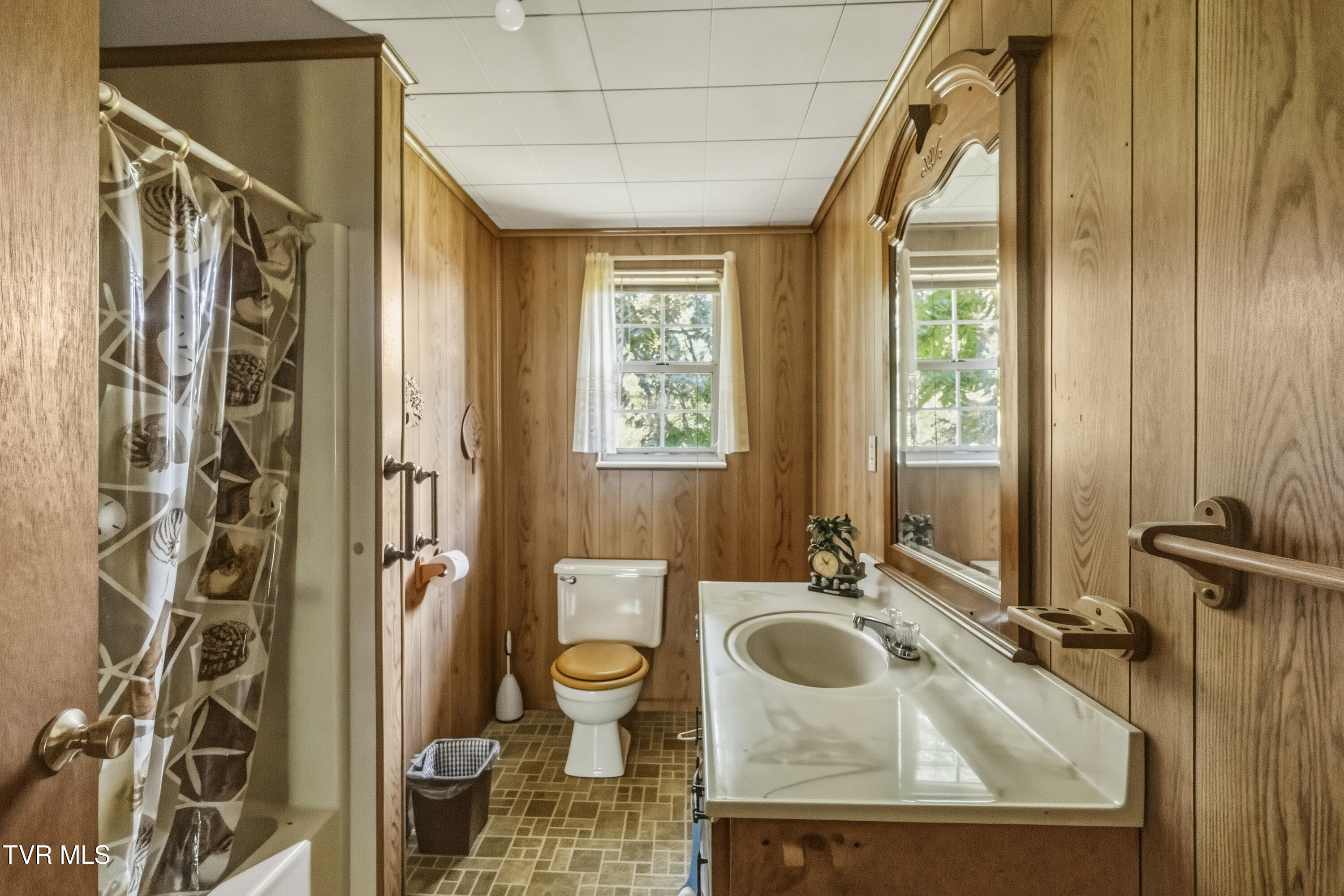 950 Middle Creek Road Afton, TN 37616 - Photo 46 of 64 DSC07678