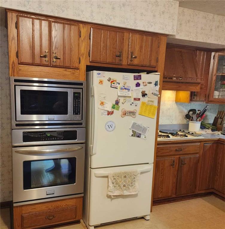 425 Pulaski Mercer Road Pulaski, PA 16143 - Photo 6 of 21 Gallery Image 6