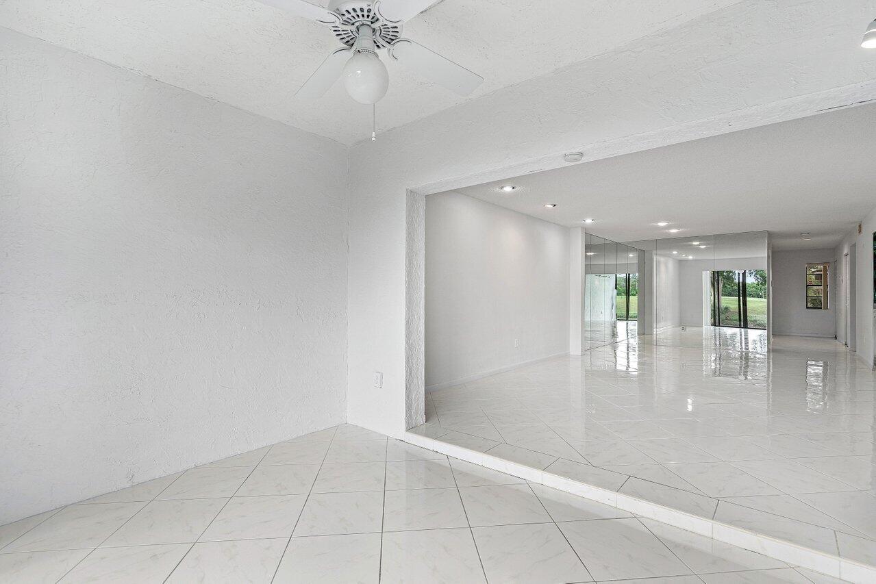 9292 Vista Del Lago, Unit C Boca Raton, FL 33428 - Photo 13 of 33 015-9292VistaDelLago-10C-BocaRaton-FL-33