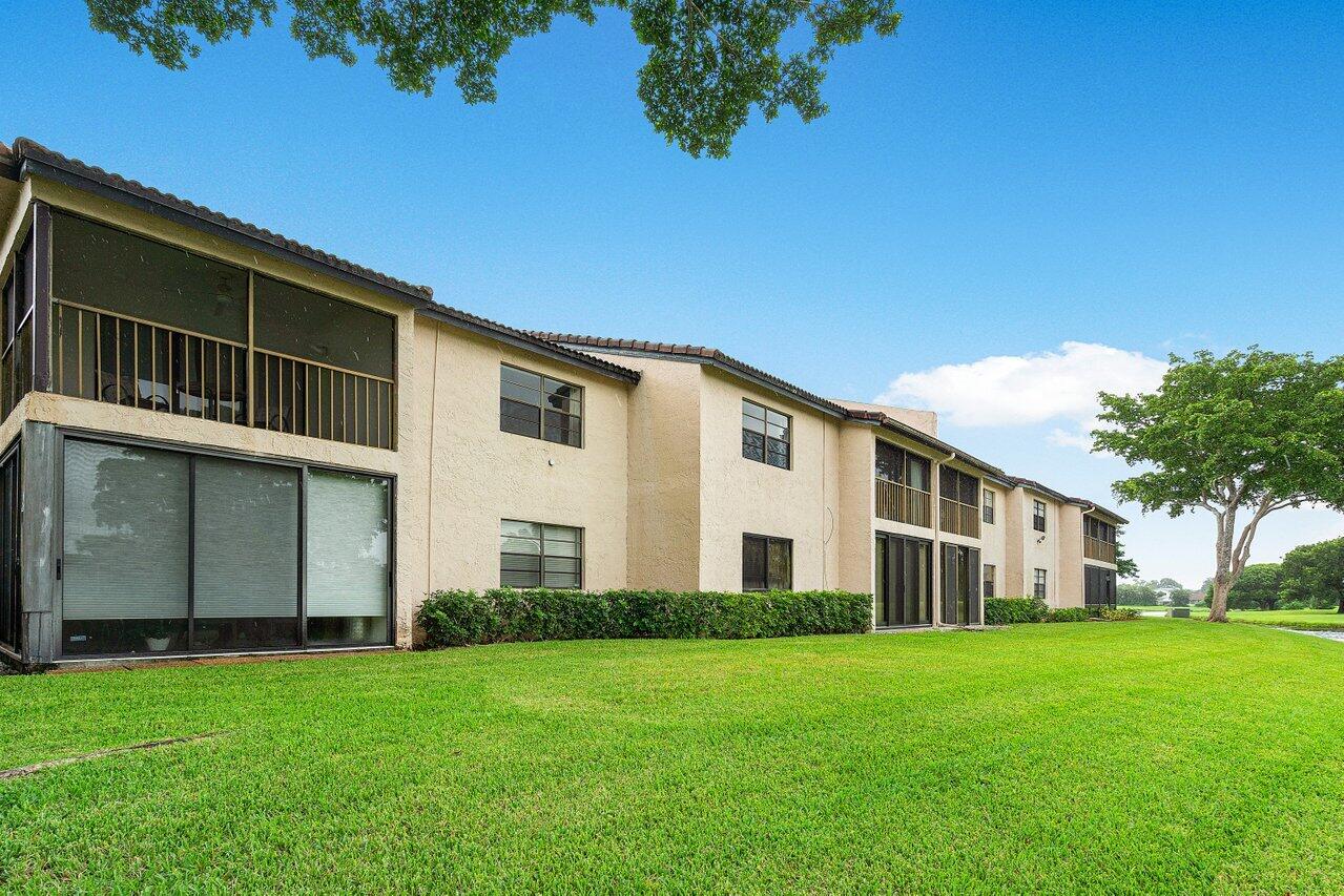 9292 Vista Del Lago, Unit C Boca Raton, FL 33428 - Photo 25 of 33 028-9292VistaDelLago-10C-BocaRaton-FL-33