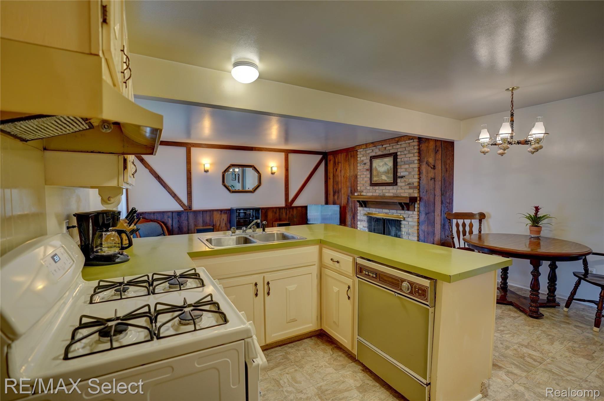 5410 Independence Colony Road Grand Blanc, MI 48439 - Photo 15 of 27 5410 Independence Colony Road 35.jpg