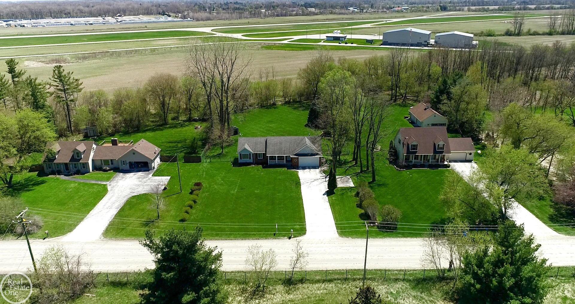 68400 Powell Road Washington, MI 48095 - Photo 55 of 62 50150719-fcaab6a2-8ca9-4242-98d8-dc1465cce11d.JPG