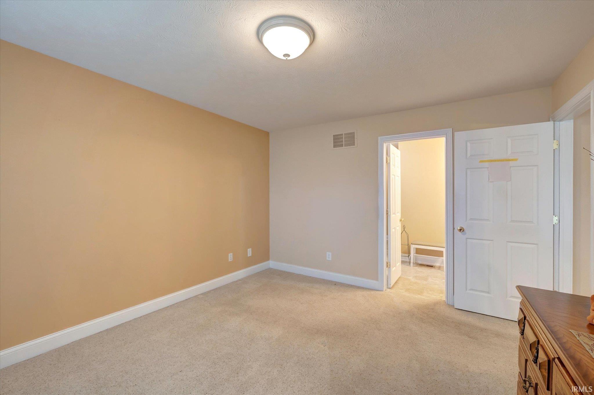 2022 West Arbor Ridge Way Bloomington, IN 47403 - Photo 19 of 36 Gallery Image 19