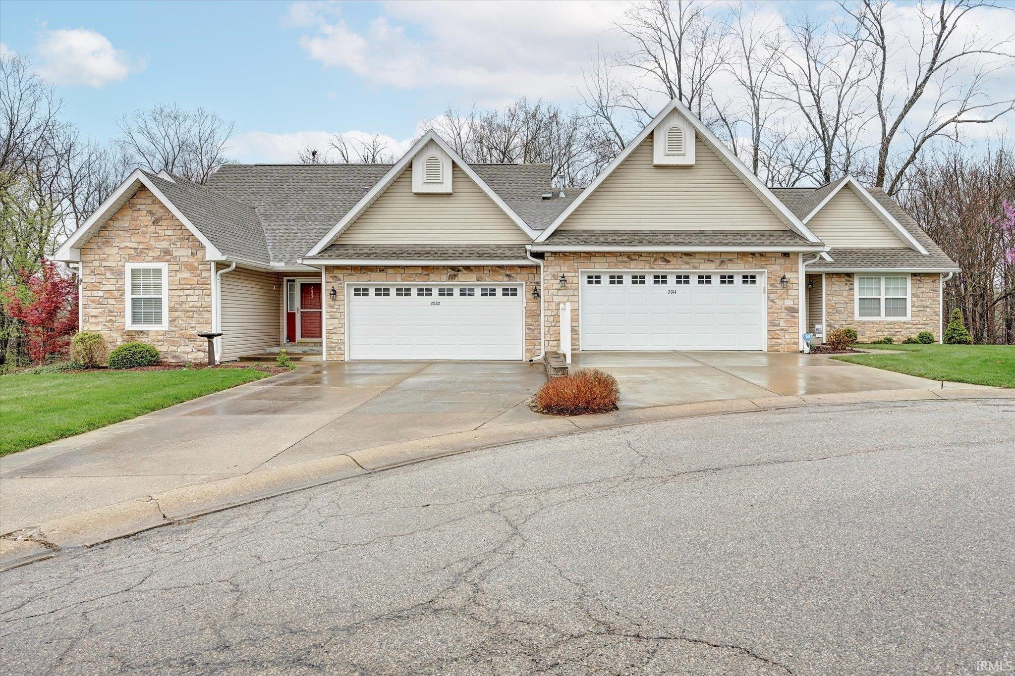 2022 West Arbor Ridge Way Bloomington, IN 47403 - Photo 2 of 36 Gallery Image 2