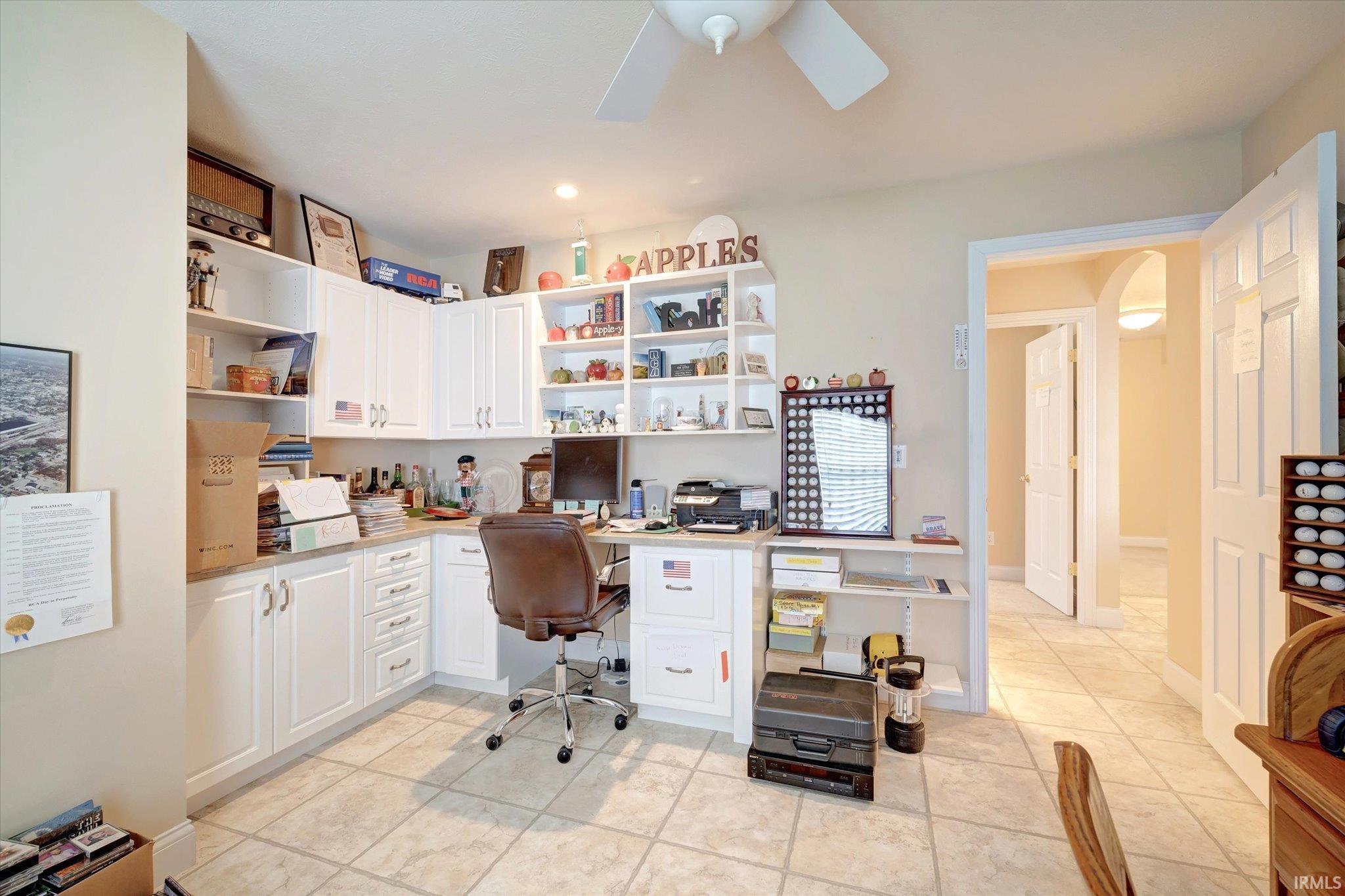 2022 West Arbor Ridge Way Bloomington, IN 47403 - Photo 25 of 36 Gallery Image 25